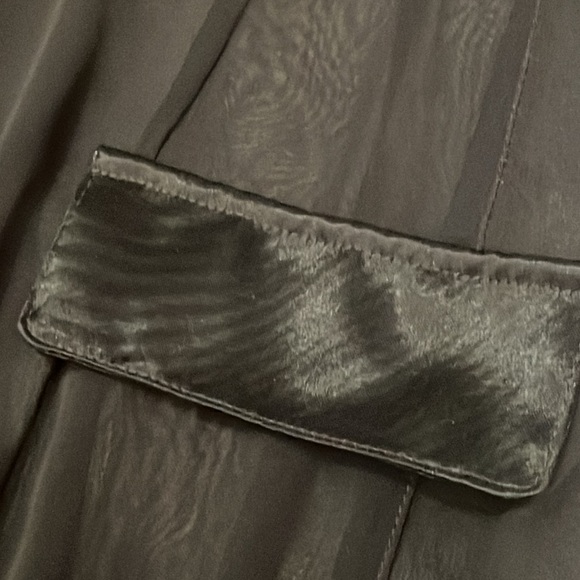 Elegant Black Sheer duster, Hugo biscotti designer - Picture 13 of 13